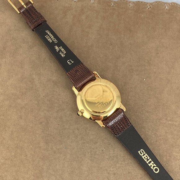 Vintage Elegant but Stylish Ladies Seiko Lassale 18K Gold Plated Watch - Picture 9 of 9